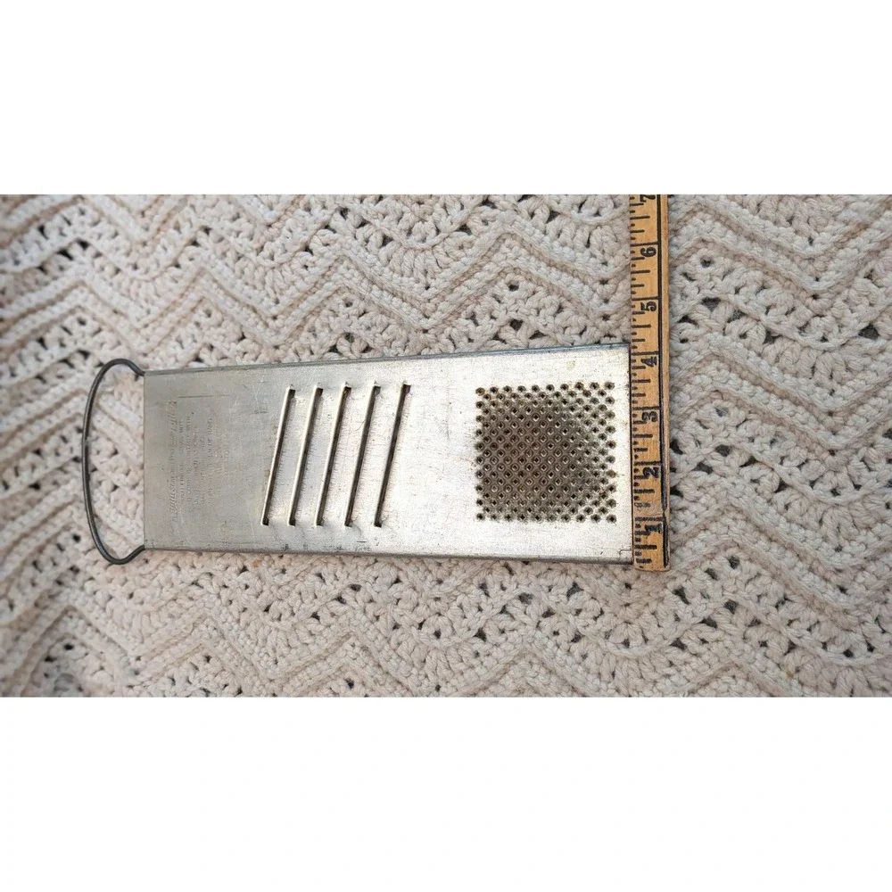 Vintage Rapid Slaw Vegetable Cutter Bluffton Slaw Cutter Co Metal Grater Slicer